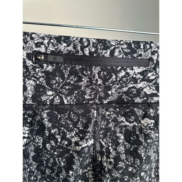 Lululemon Pace Rival Crop *22" Achromatize Ice Grey Black Size 4 - Picture 12 of 13